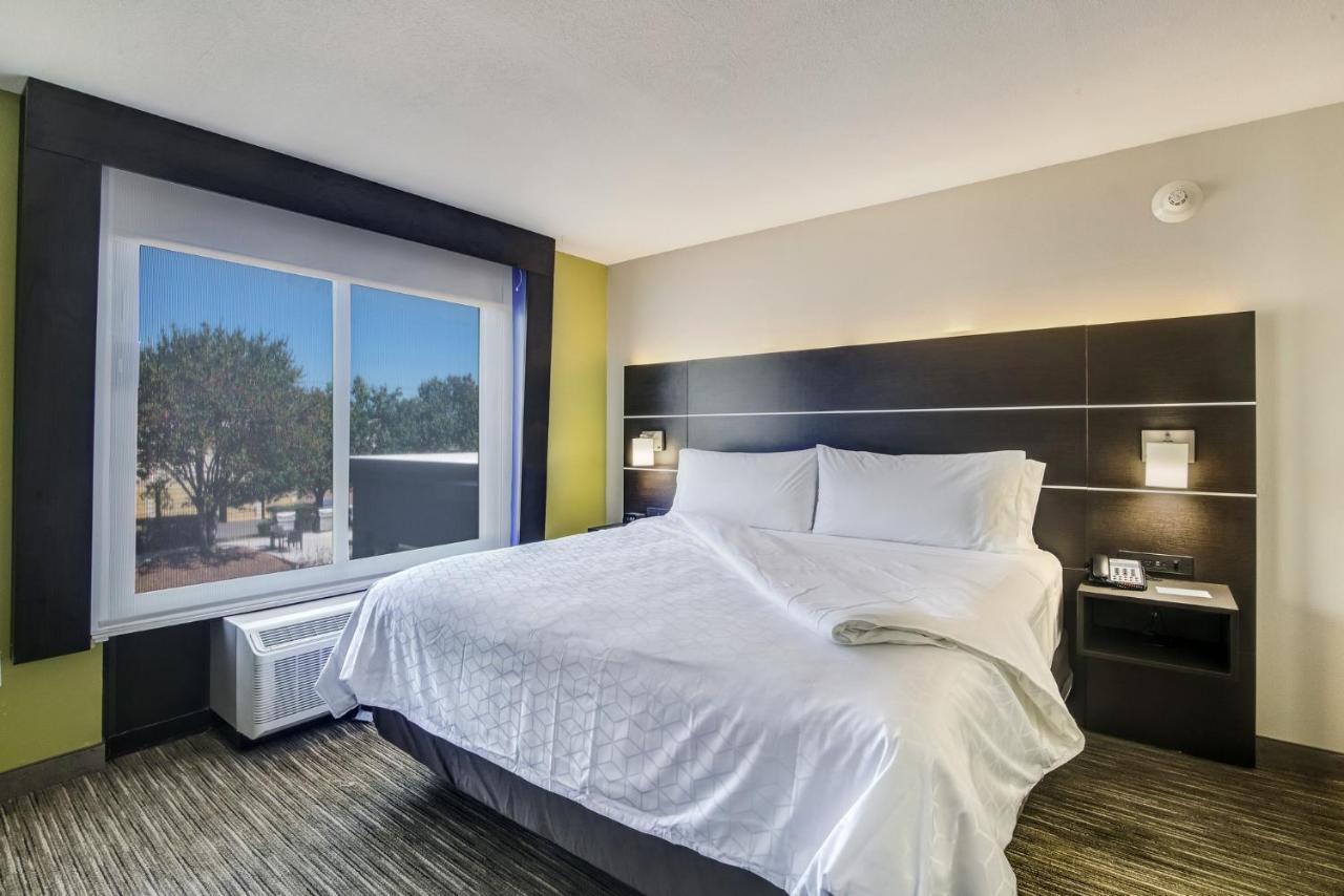 Holiday Inn Express & Suites Longview North By Ihg Exterior photo