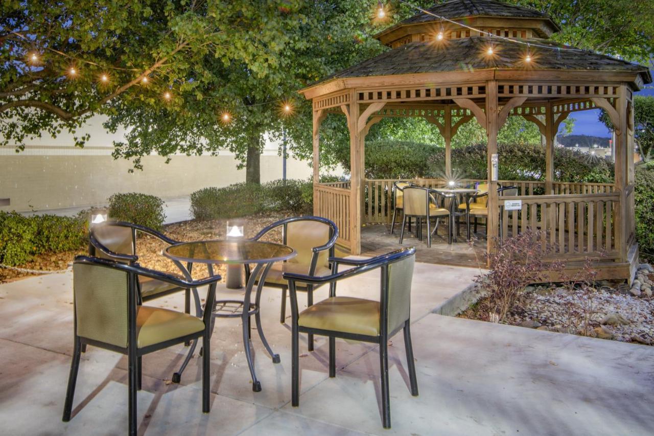 Holiday Inn Express & Suites Longview North By Ihg Exterior photo